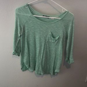 Quarter-sleeve sweeter